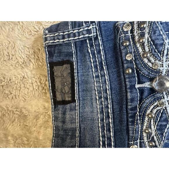 Vtg Earl Jeans Y2K medium wash rhinestone embellished denim capris Size 8 - Picture 8 of 8